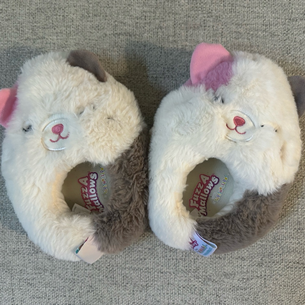 Kid squish mellow slippers size 13-1